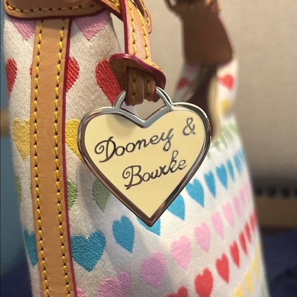 Vintage Y2K Dooney & Bourke Multicolor Heart Shoulder Bucket Bag - Picture 2 of 9